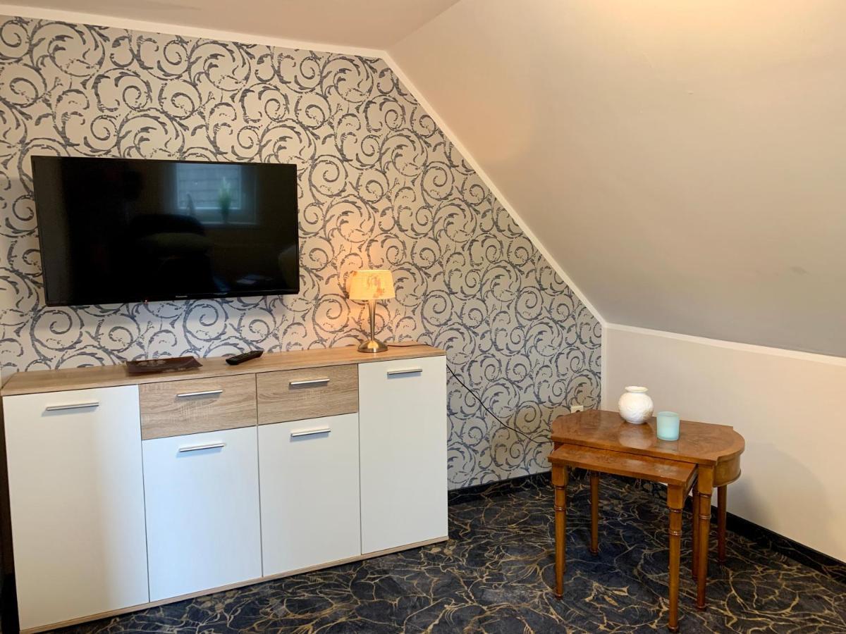 Gaestehaus Am Kurpark Hotel Garni Horn-Bad Meinberg Eksteriør billede